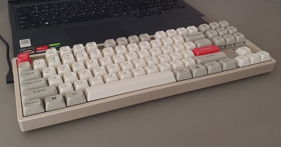 갖출 것은 다 갖춘 팔방미인 멀티페어링 기계식 블루투스 키보드, 키크론 K8 PRO Retro